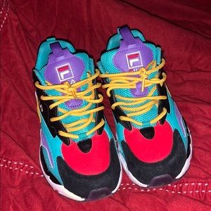 FILA size 3